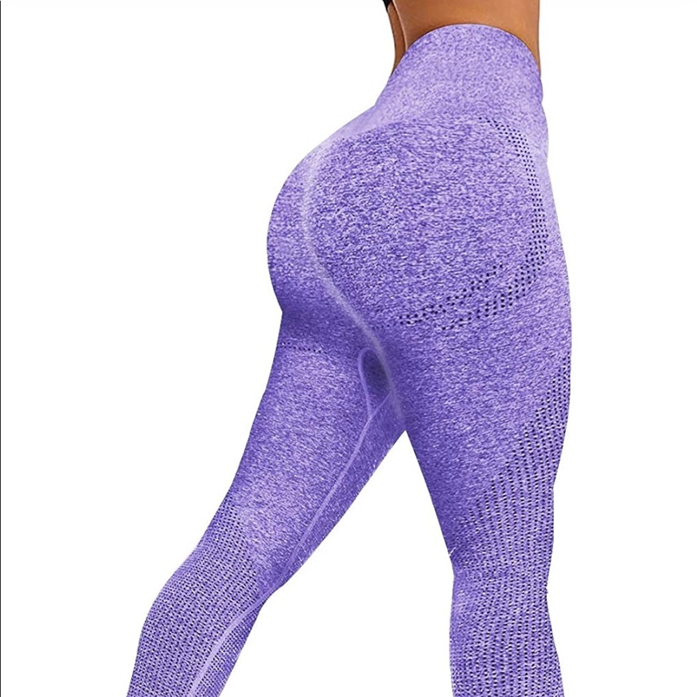 Brand new purple seamless leggings medium